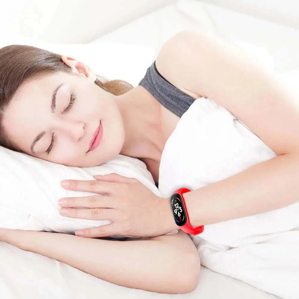M7 Fitness Tracker Smartwatch – Heart Rate & Sleep Monitor
